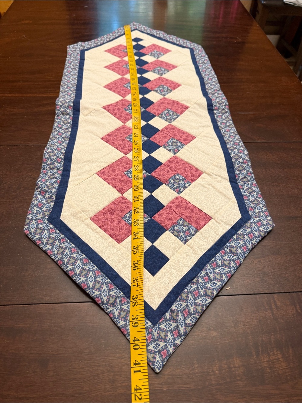 Quilted runner. - Picture 2 of 4